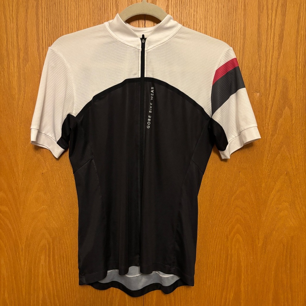 Gore Bike Wear Women's Black & White Jersey